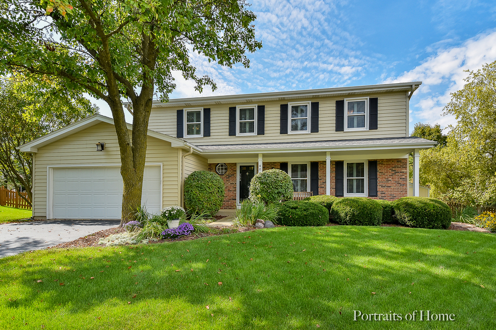 Property Photo:  401 Appleton Drive  IL 60510 