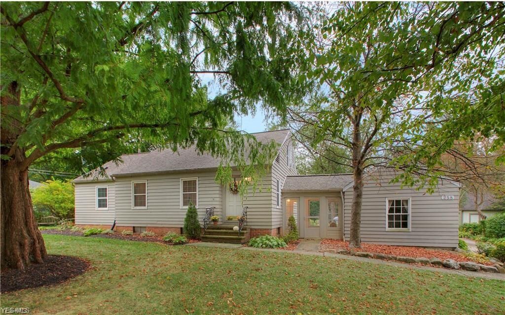 Property Photo:  258 E Streetsboro Street  OH 44236 