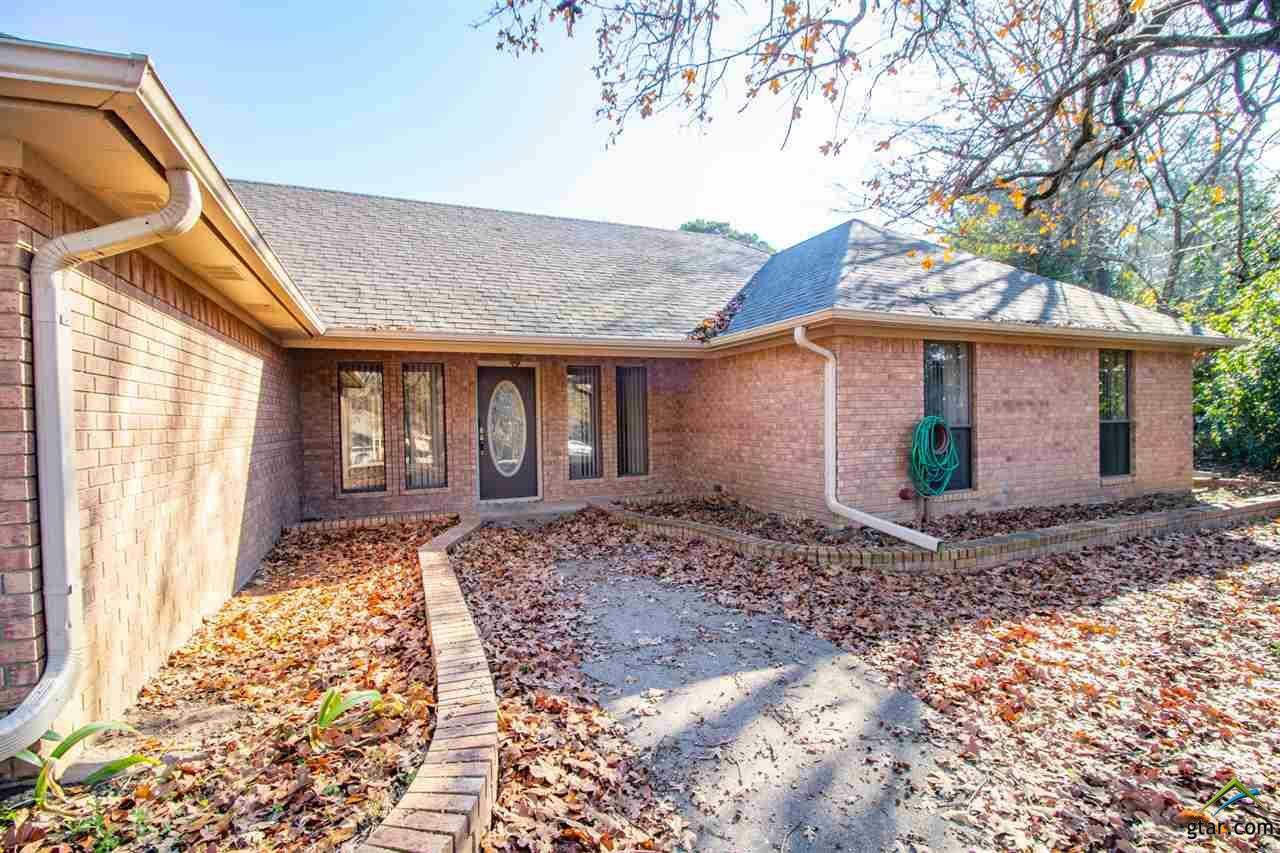 Property Photo:  323 Highlander Heights  TX 75771 