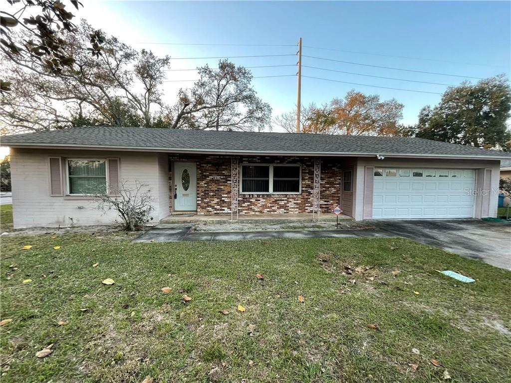 Property Photo:  2600 Woodbridge Lane  FL 32808 