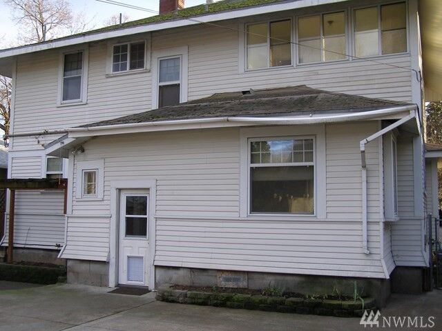 Property Photo: 1017 Frankland St WA 99362