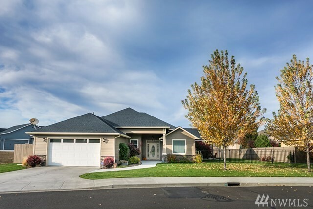 Property Photo:  27 Elk Fork Dr  WA 99362 