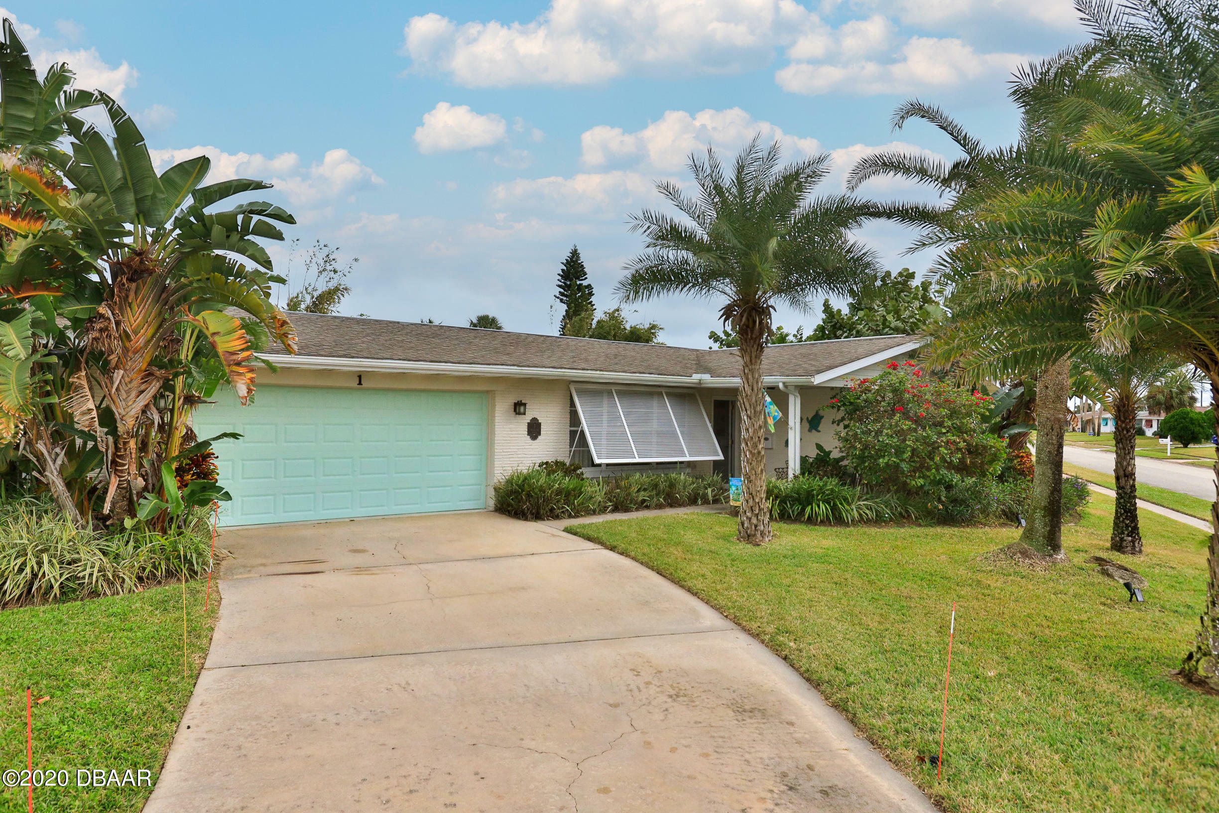 Property Photo:  1 Magnolia Circle  FL 32176 