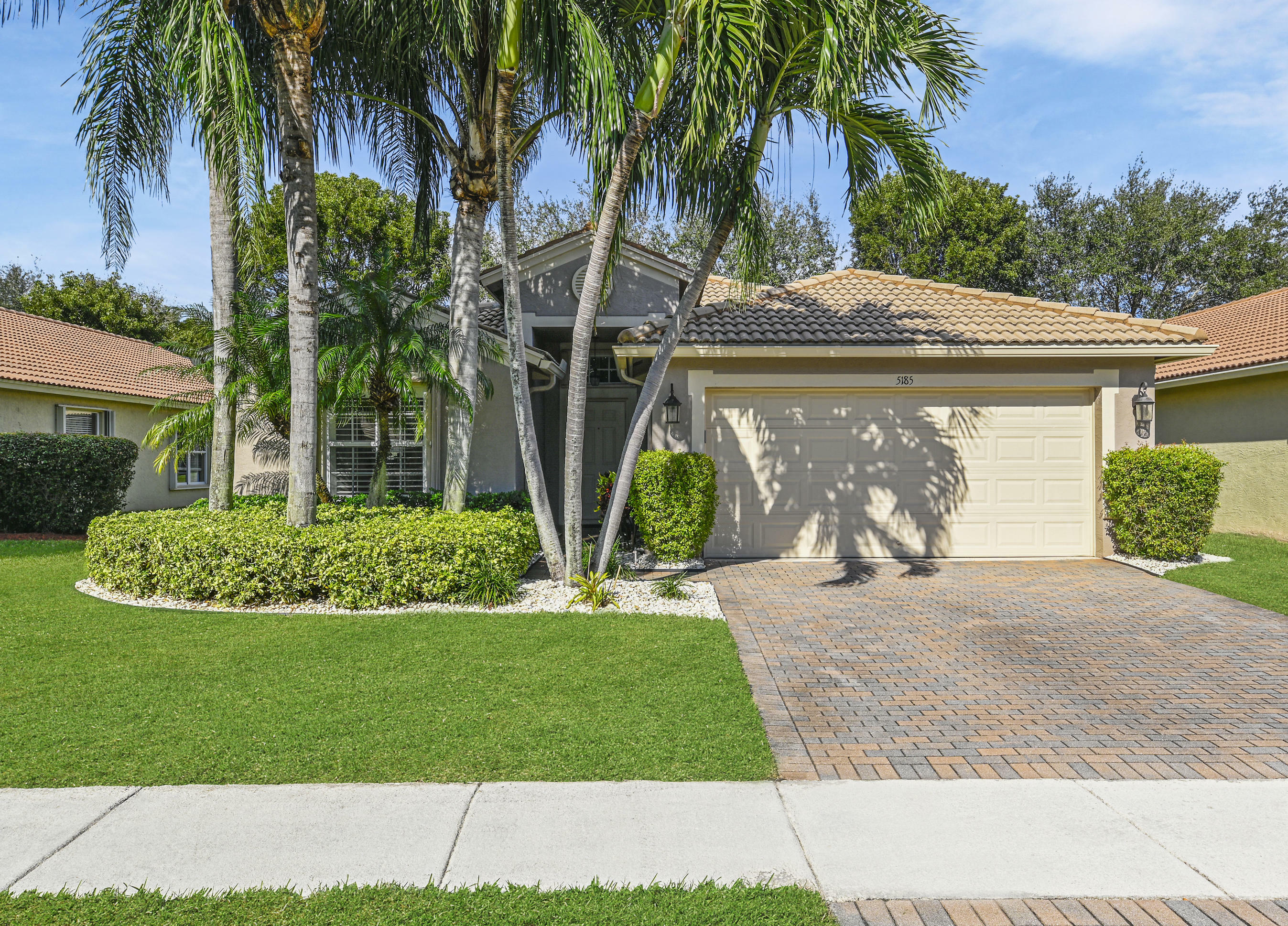 Property Photo:  5185 Palazzo Place  FL 33437 