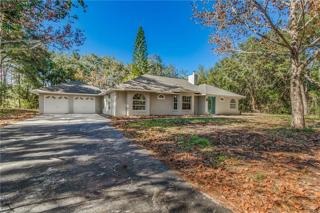 Property Photo:  34731 Estes Road  FL 32736 