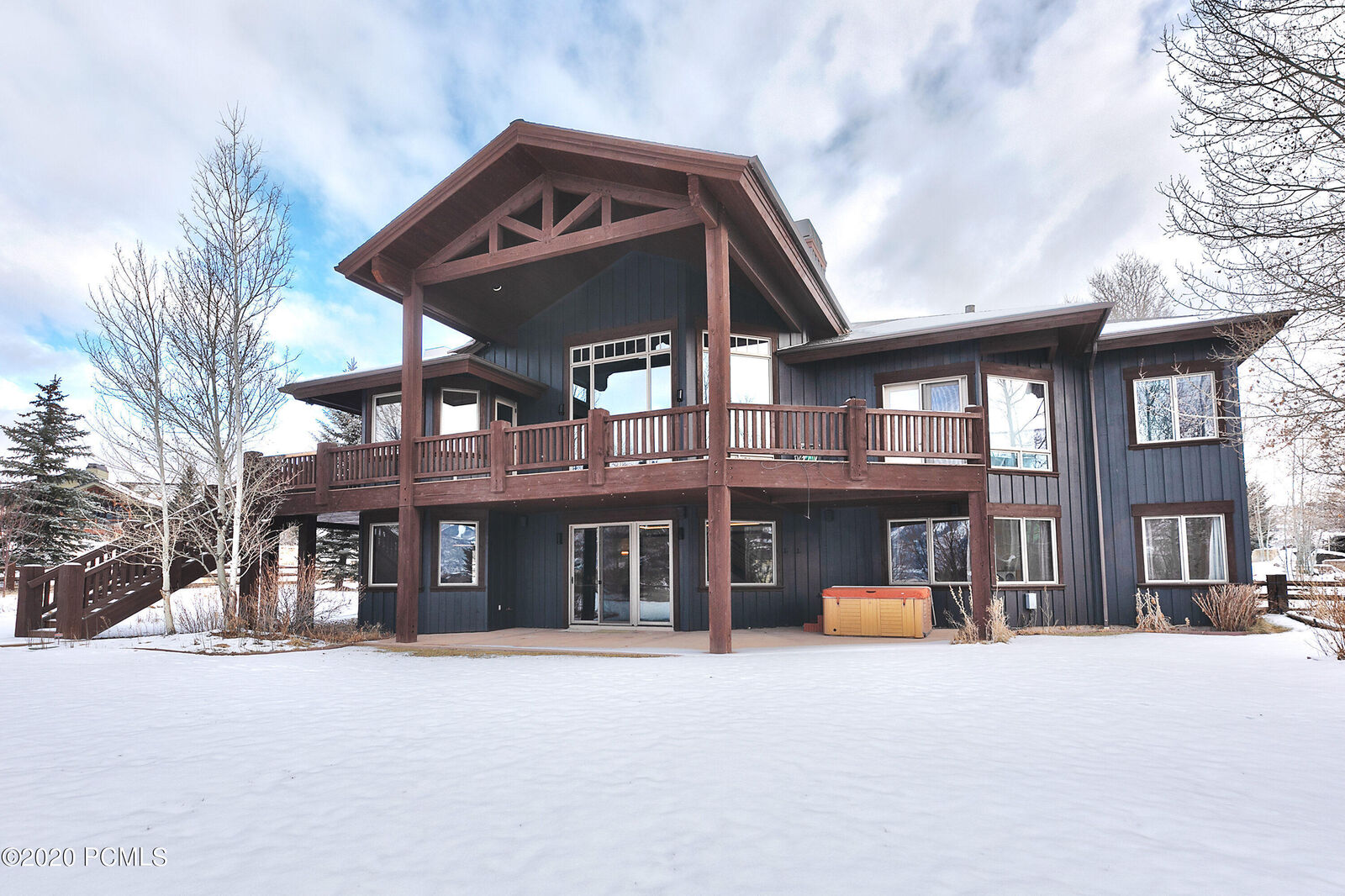 Property Photo: 5740 Mountain Ranch Drive UT 84098