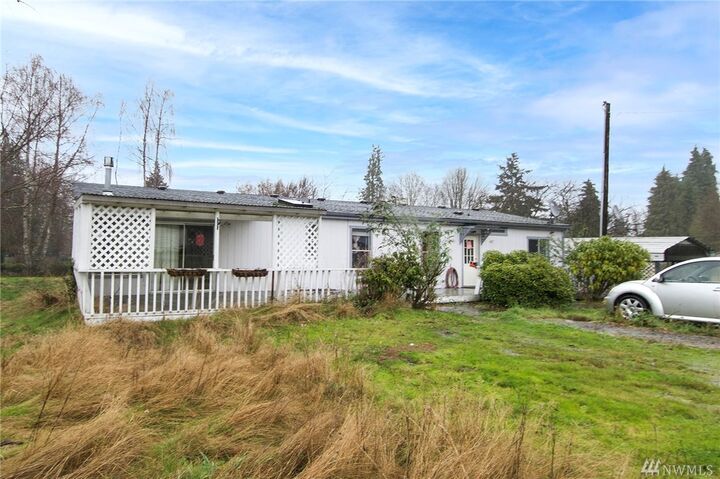 Property Photo:  423 N Gales St  WA 98362 