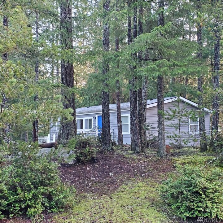 Property Photo:  70 E Cromarty Ct  WA 98584 