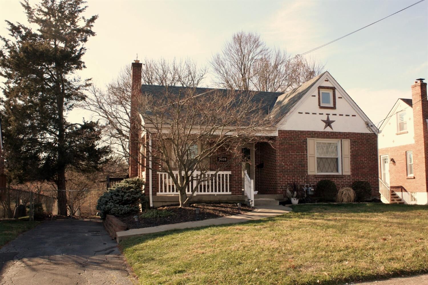 Property Photo: 5409 Karen Ave OH 45248