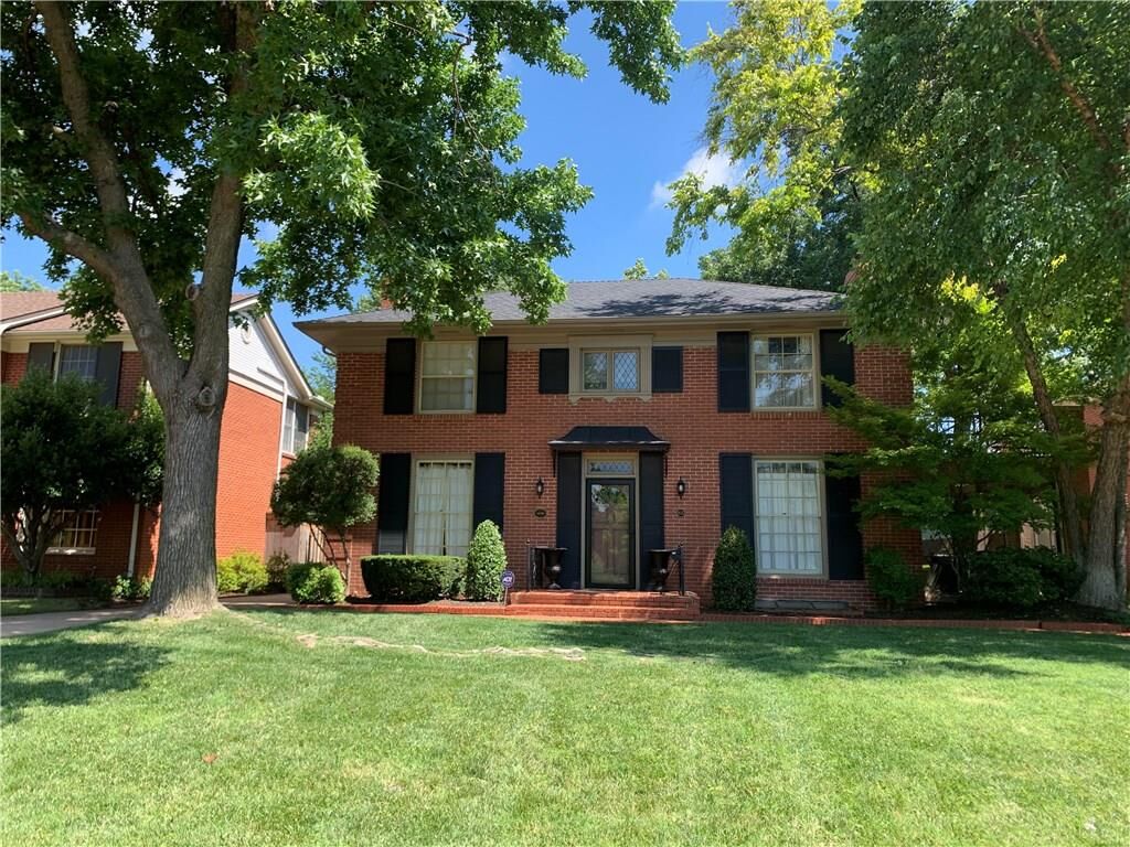 Property Photo:  805 NW 37th Street  OK 73118 