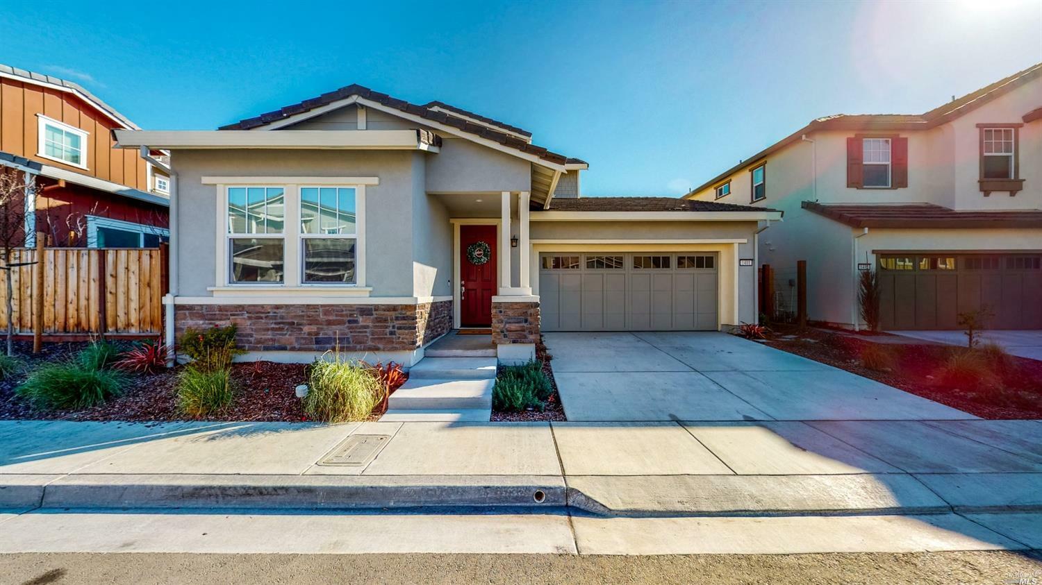 Property Photo:  1401 Sylvia Way  CA 94954 