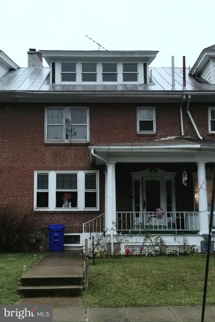 Property Photo: 1227 N 5th Street PA 19601