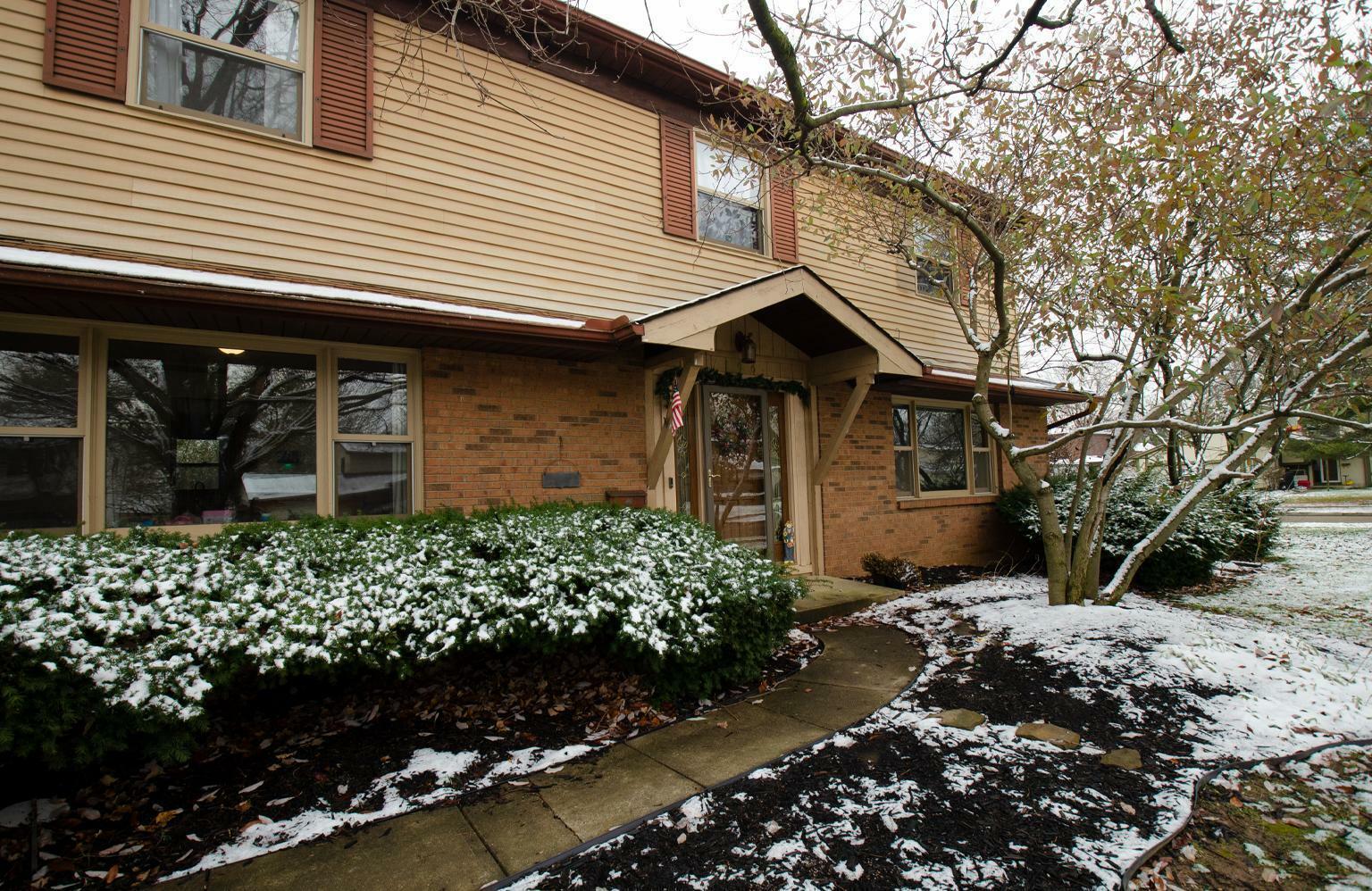 Property Photo:  7106 White Butterfly Lane  OH 43068 