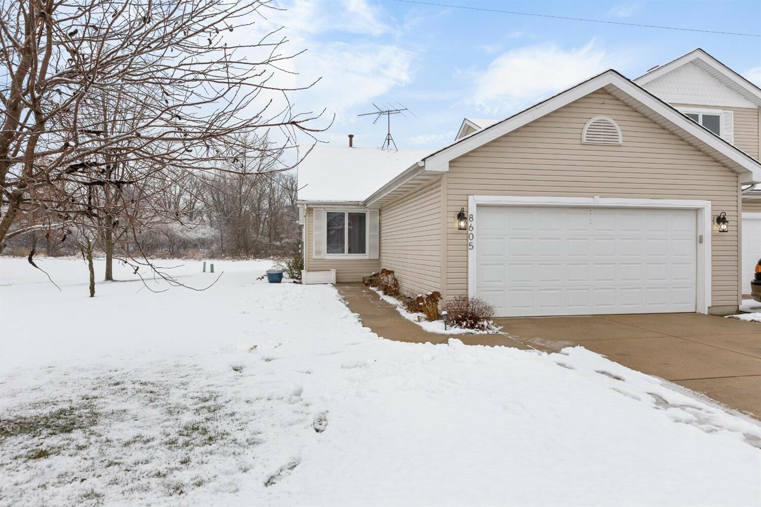 Property Photo: 8605 Calhoun Place IN 46307