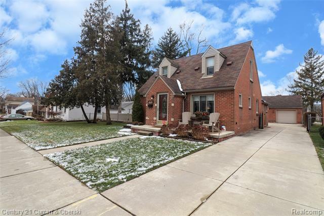 6155 N Silvery Lane  Dearborn Heights MI 48127 photo