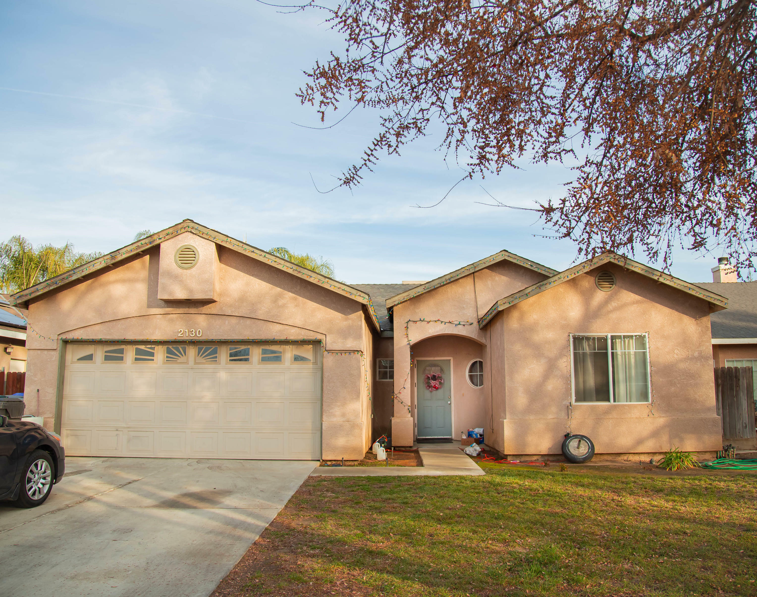 2130 N June Court  Farmersville CA 93223 photo