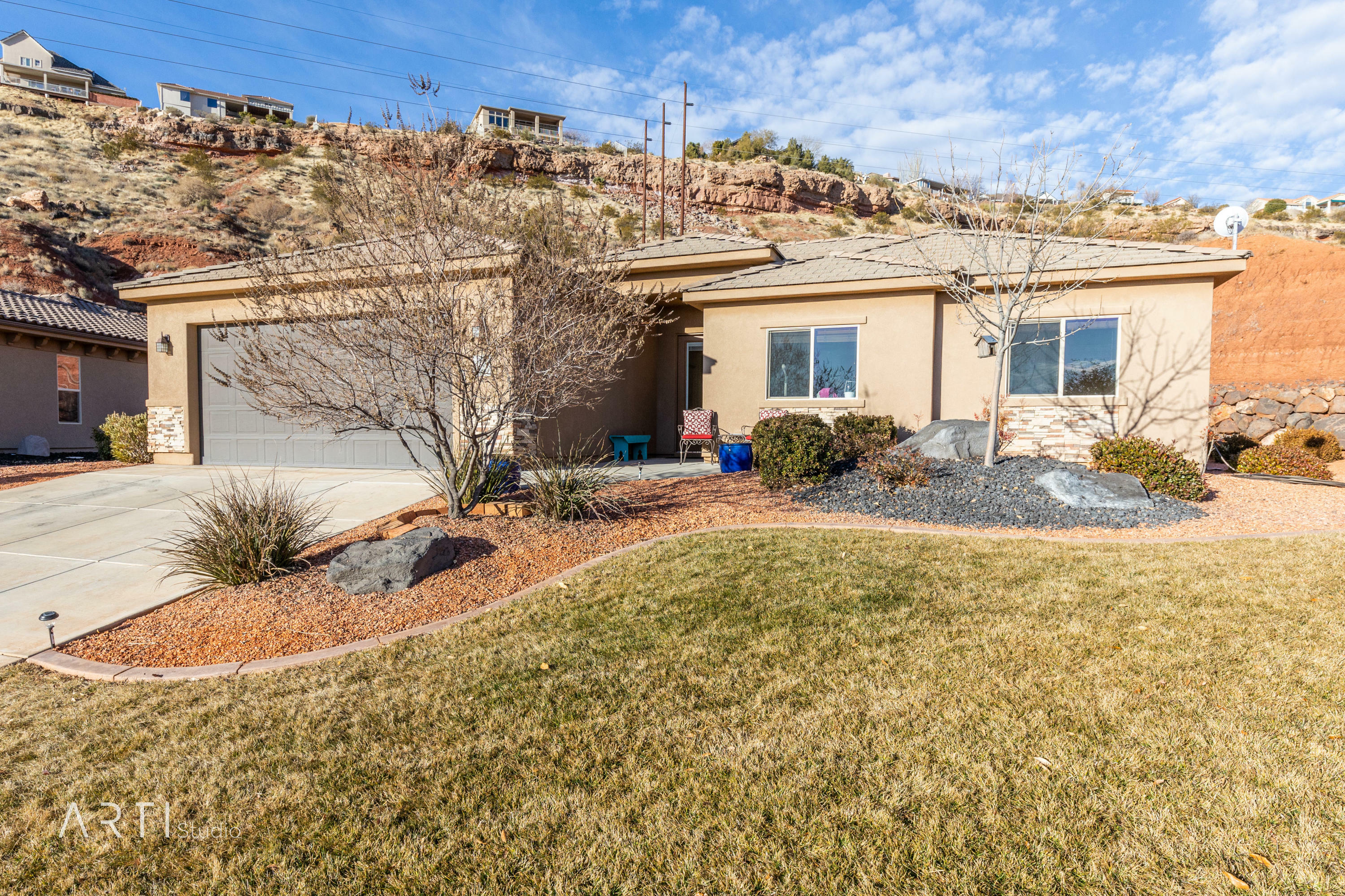 Property Photo:  1681 E 50 N Cir  UT 84790 