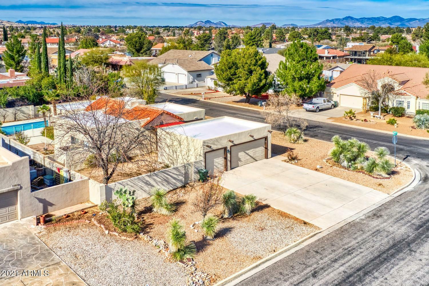Property Photo:  3826 Snead Drive  AZ 85650 