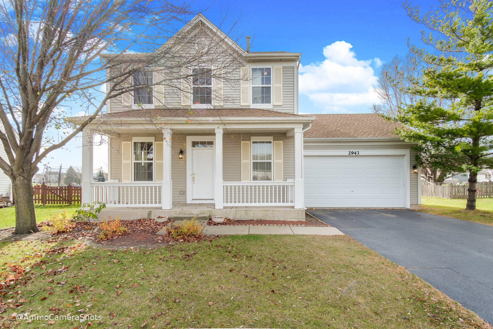 Property Photo: 2943 Fairmont Avenue IL 60503