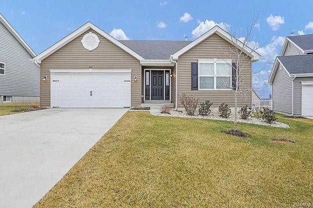 Property Photo: 607 Horseshoe Bend Court 63385