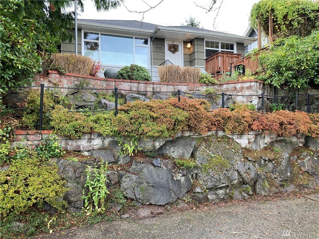 Property Photo:  2712 48th Ave SW  WA 98116 