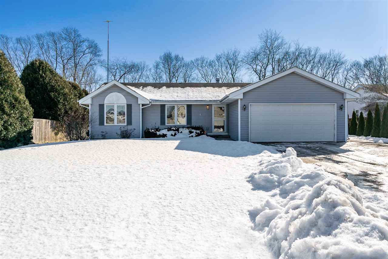 Property Photo:  574 Angelica Lane  IL 61073 