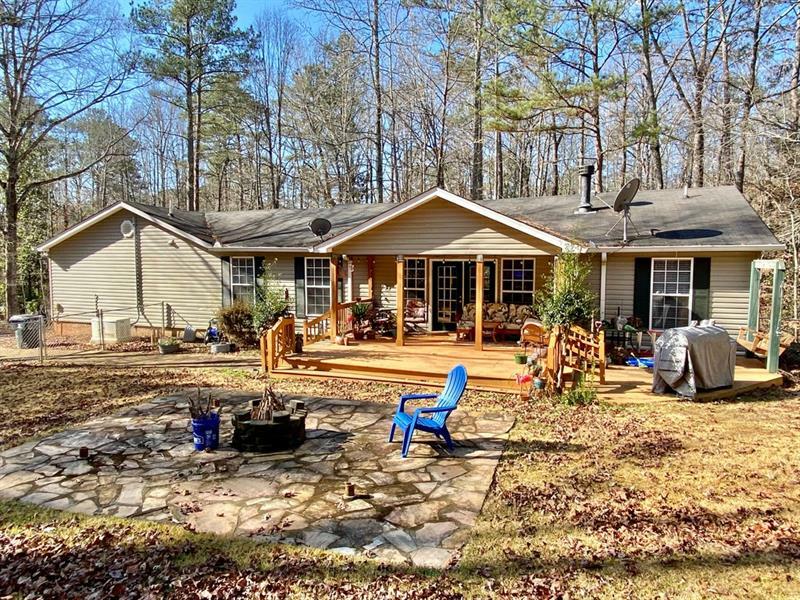 Property Photo:  5370 Creek Indian Trail  GA 30135 