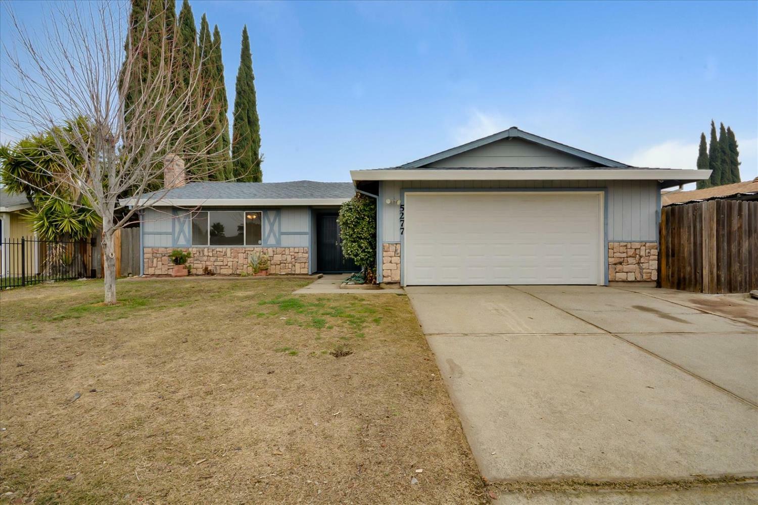 5277 Eden View Drive  Sacramento CA 95823 photo