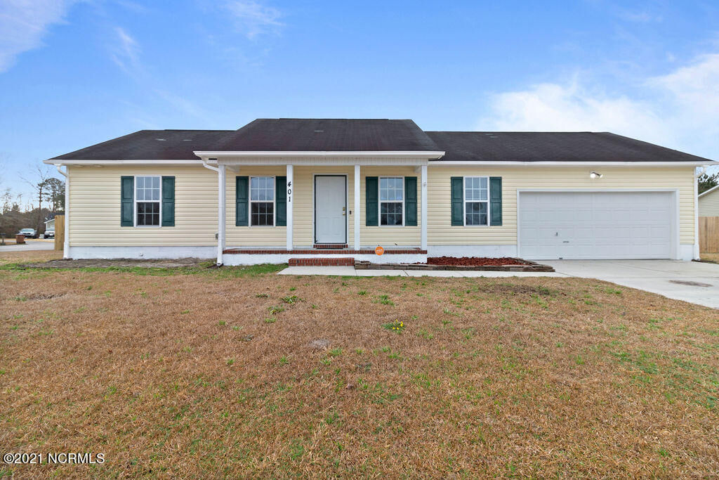 Property Photo:  401 Patriot Place  NC 28540 