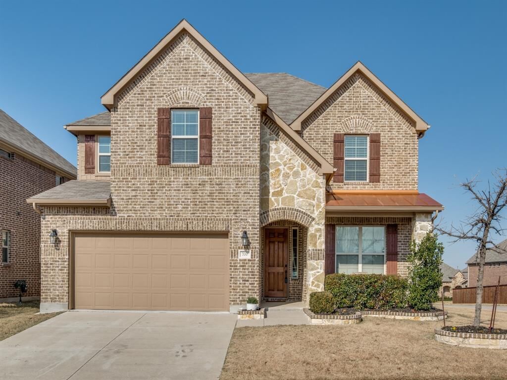 Property Photo: 700 Calliopsis Street TX 75068