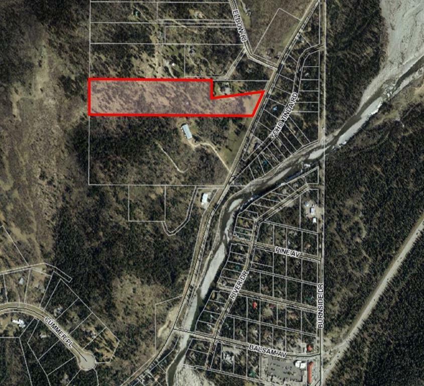 Property Photo:  215 Wintergreen Road  AB T0L 0K0 
