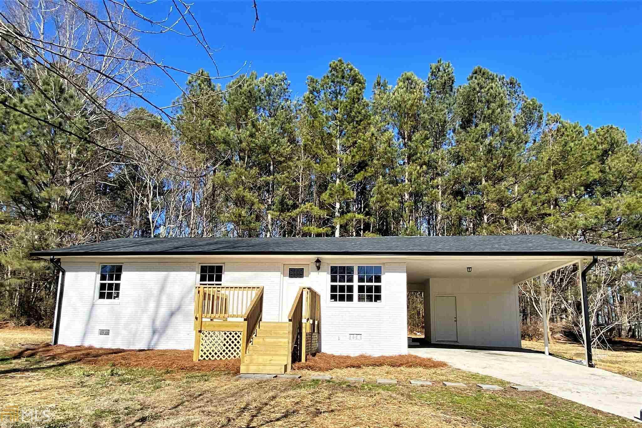 Property Photo: 240 Hog Liver Rd GA 30117