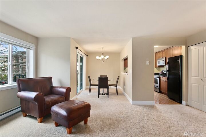 Property Photo: 755 5th Ave NW F203 WA 98027