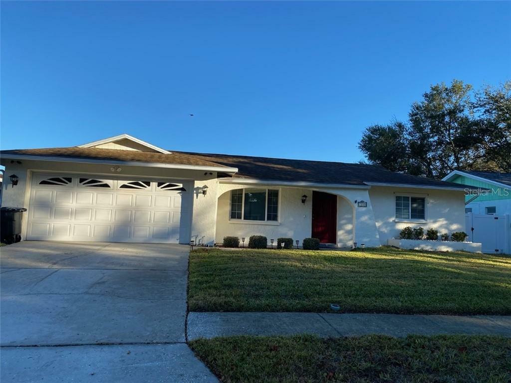 Property Photo:  7225 60th Avenue N  FL 33709 