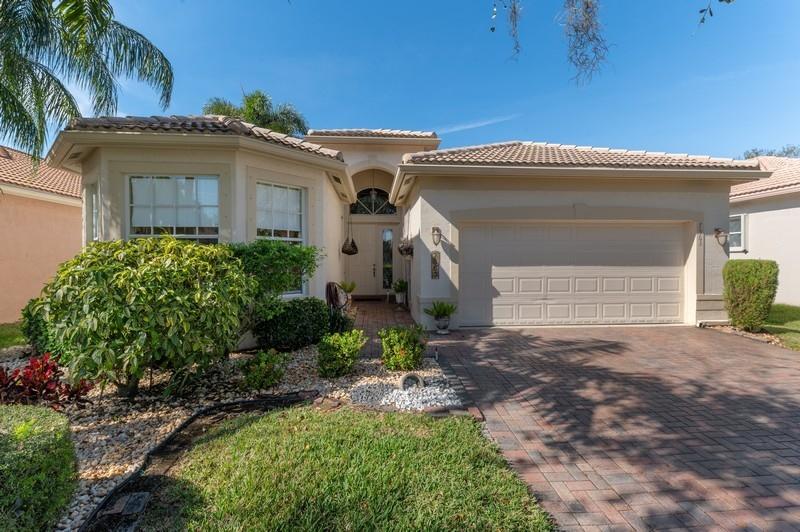 Property Photo: 7563 Pebble Shores Terrace FL 33467