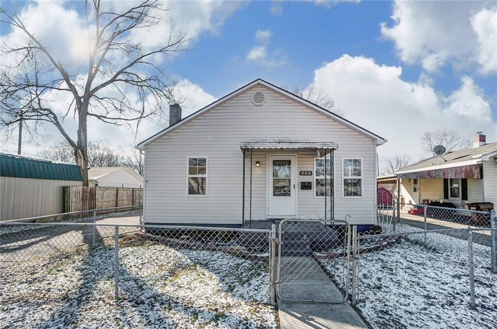 Property Photo:  908 Park Avenue  OH 45005 