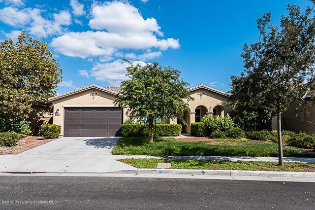 Property Photo:  14406 Serenade Drive  CA 92880 