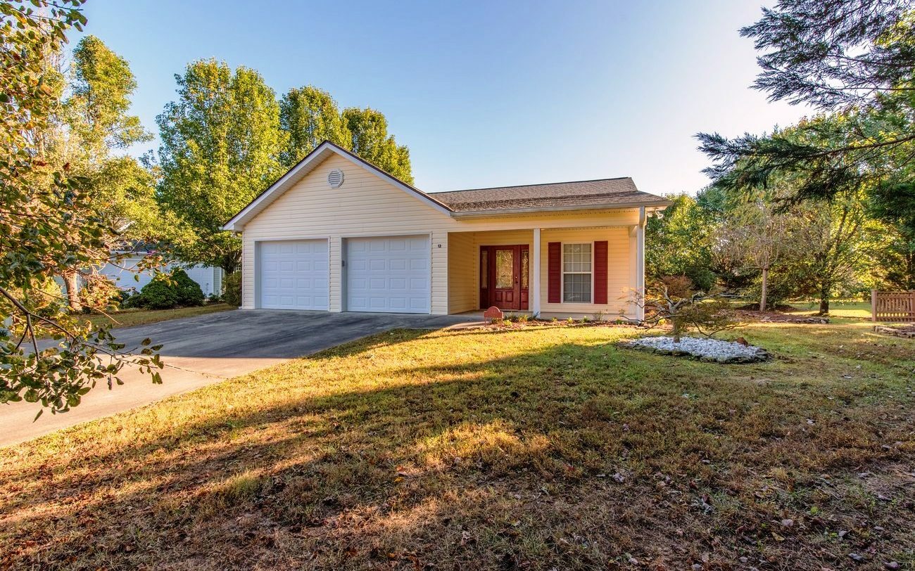 Property Photo:  12 Austin Avenue  GA 30513 