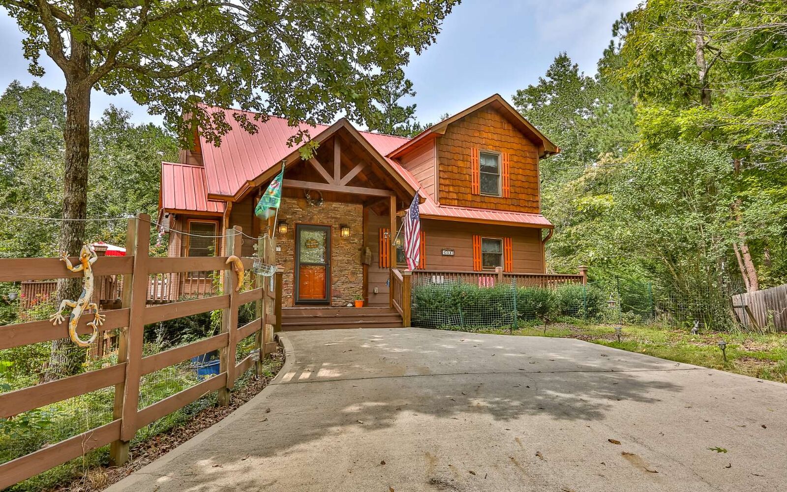Property Photo:  1707 Garnet Drive  GA 30540 