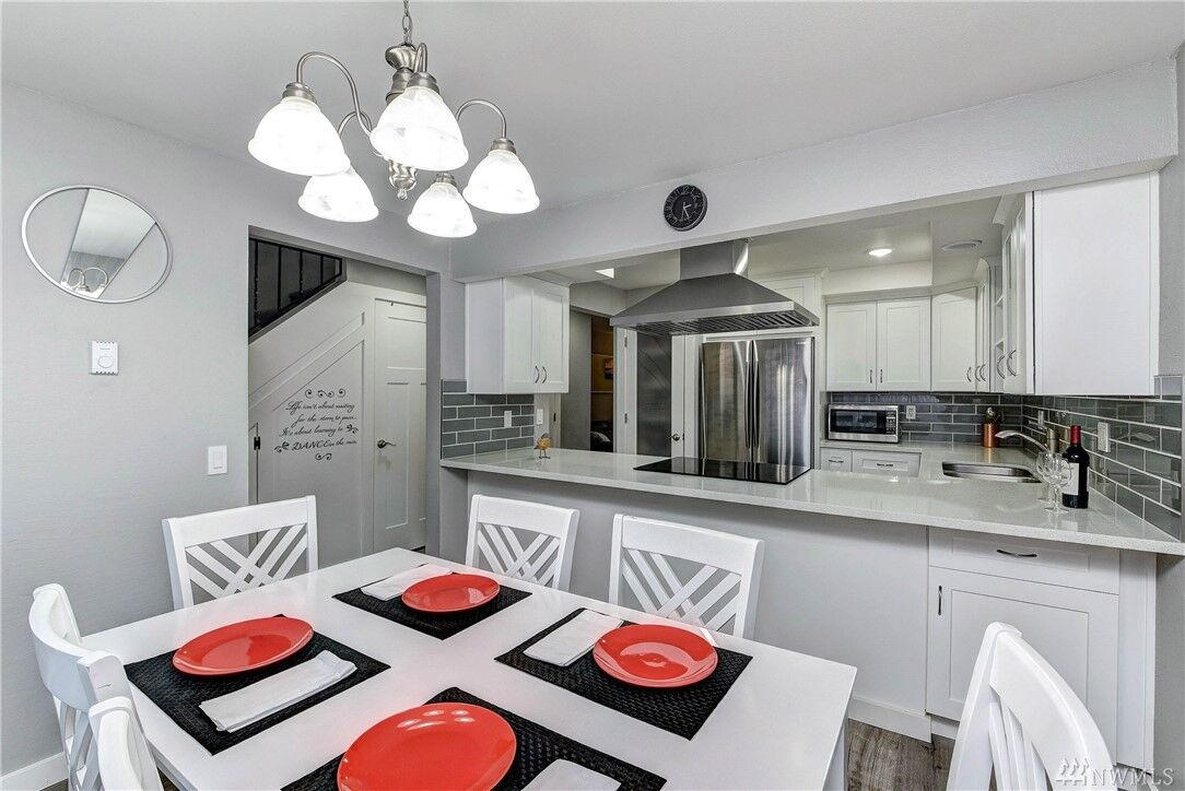 Property Photo: 4518 176th St SW I2 WA 98037