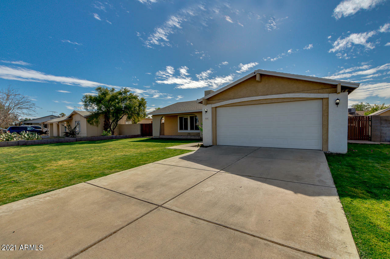 Property Photo:  7405 W Vogel Avenue  AZ 85345 