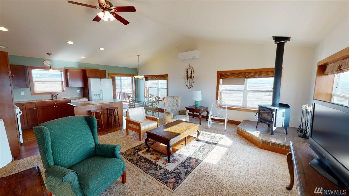 Property Photo:  3690 Ellensburg Ranches Rd  WA 98926 