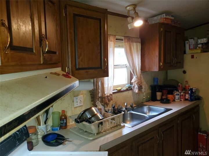 Property Photo:  8707 Boxwood Ct SE  WA 98597 