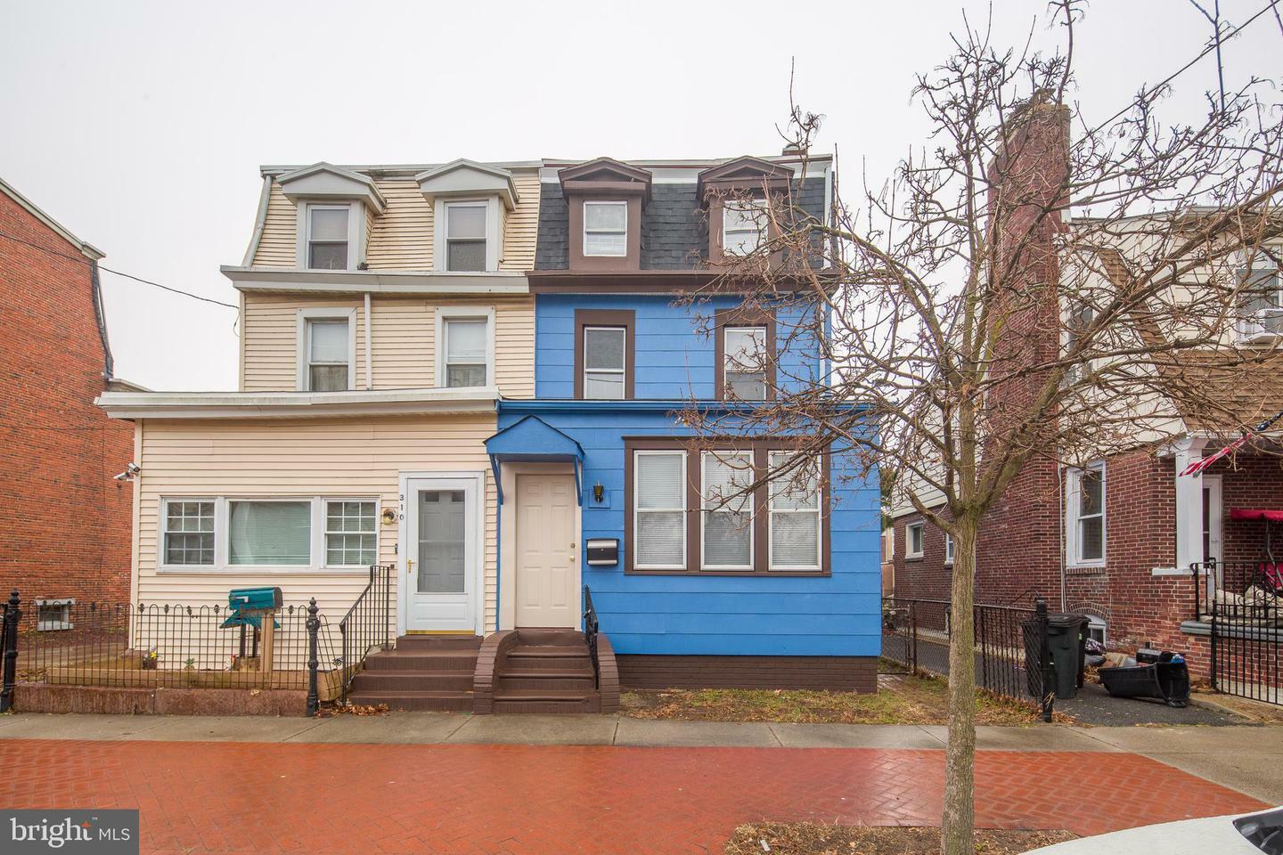 Property Photo:  308 Monmouth Street  NJ 08030 