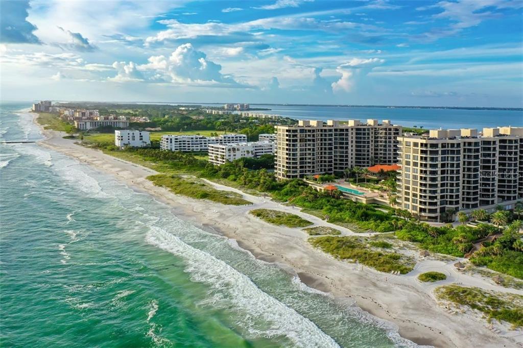 Property Photo: 1281 Gulf Of Mexico Drive 401 FL 34228