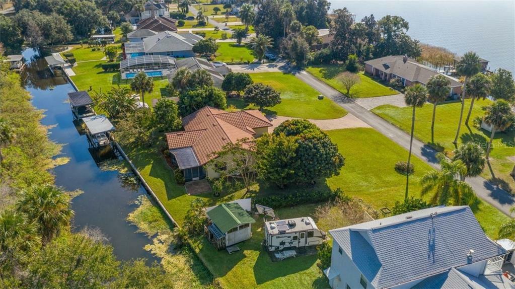 Property Photo:  7015 Treasure Island Road  FL 34788 