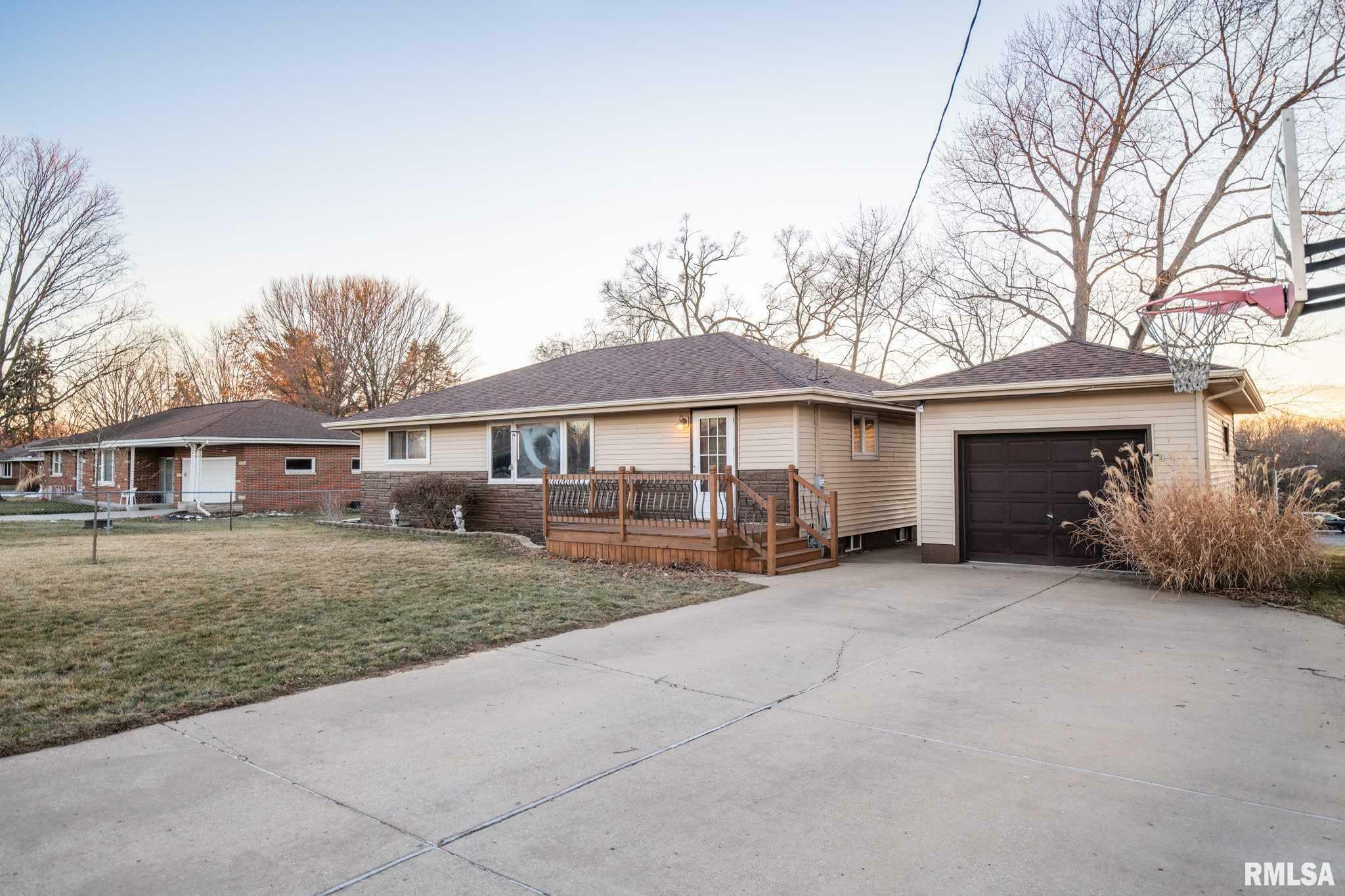 Property Photo:  4505 S Silvis  IL 61607 