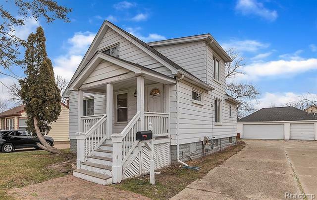 Property Photo:  5642 Belton St  MI 48135 