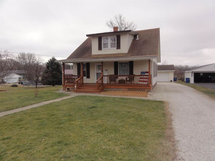 519 W Main  Princeville IL 61559 photo