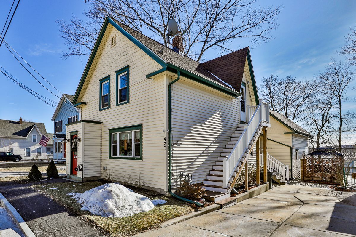Property Photo: 427 Laurel Street NH 03103
